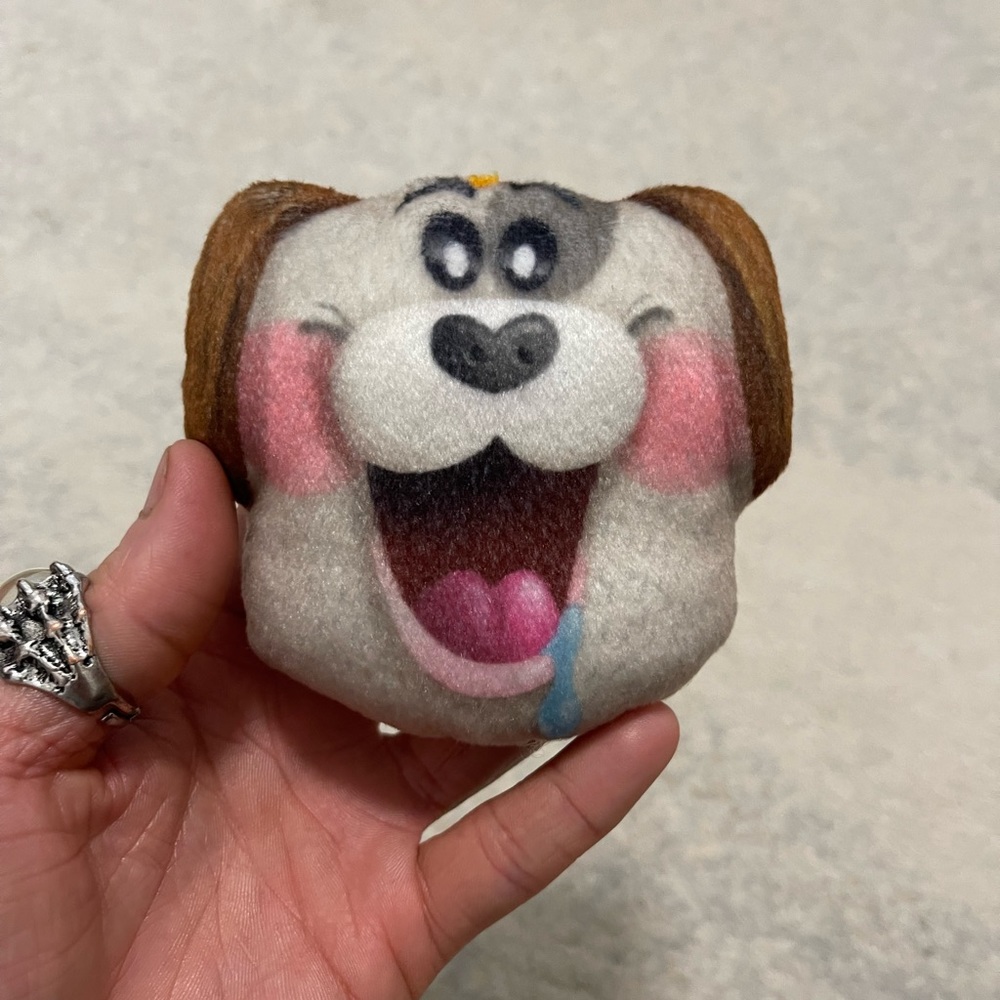 EUC McDonald’s Slobbering Puppy Movie Clip Emoji In Multicolor